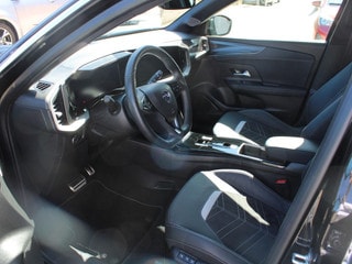 Thumbnail Mobil 4