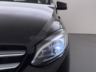 Thumbnail Mobil 9
