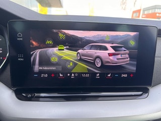 Thumbnail Mobil 9