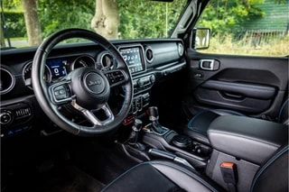 Thumbnail Mobil 5
