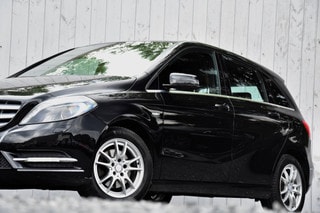 Thumbnail Mobil 10