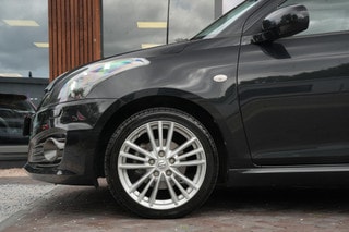 Thumbnail Mobil 10