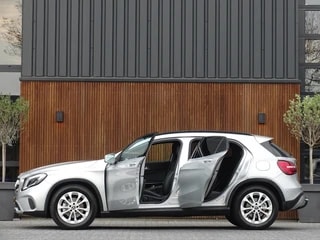 Thumbnail Mobil 6
