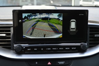 Thumbnail Mobil 7