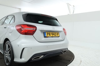 Thumbnail Mobil 9