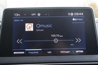 Thumbnail Mobil 10