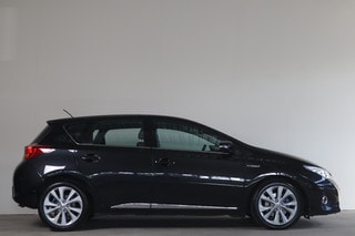 Thumbnail Mobil 10