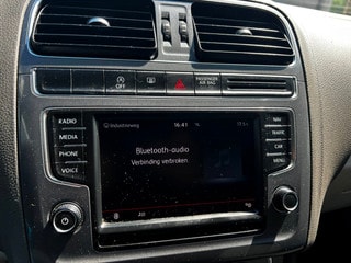 Thumbnail Mobil 6