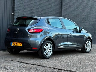 Thumbnail Mobil 9