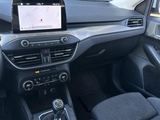 Thumbnail Mobil 10