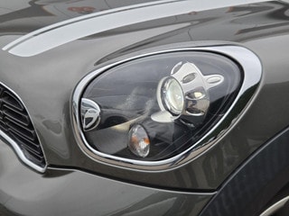 Thumbnail Mobil 9