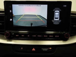 Thumbnail Mobil 8