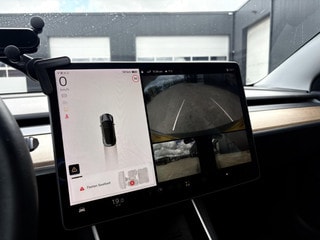 Thumbnail Mobil 6