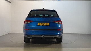 Thumbnail Mobil 10