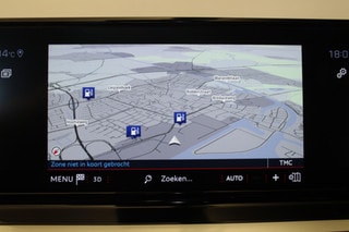 Thumbnail Mobil 4