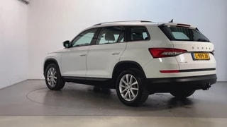 Thumbnail Mobil 6