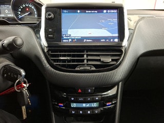 Thumbnail Mobil 4