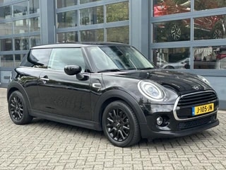 Thumbnail Mobil 8
