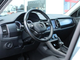 Thumbnail Mobil 4