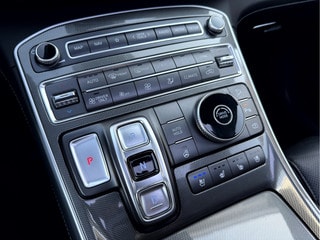 Thumbnail Mobil 10
