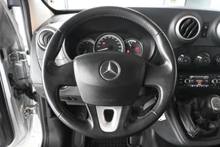 Thumbnail Mobil 6