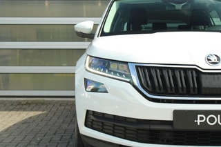 Thumbnail Mobil 9