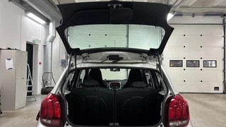 Thumbnail Mobil 7