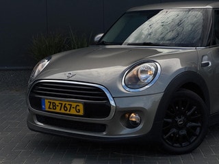 Thumbnail Mobil 6