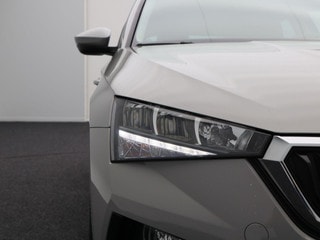 Thumbnail Mobil 8