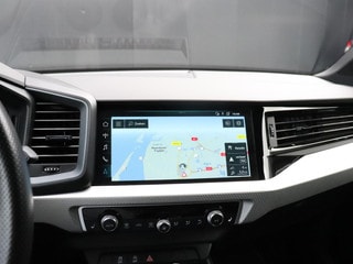 Thumbnail Mobil 8