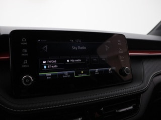 Thumbnail Mobil 8