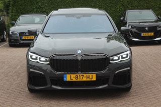 Thumbnail Mobil 8