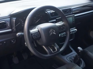 Thumbnail Mobil 7