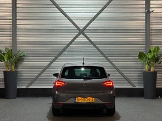 Thumbnail Mobil 6