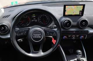Thumbnail Mobil 10