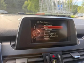 Thumbnail Mobil 10