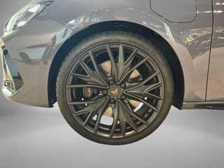 Thumbnail Mobil 8