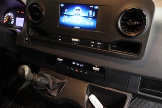Thumbnail Mobil 7