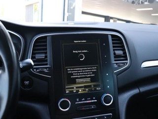 Thumbnail Mobil 8