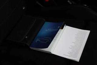 Thumbnail Mobil 8