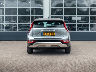 Thumbnail Mobil 6