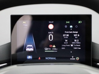 Thumbnail Mobil 8