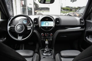 Thumbnail Mobil 2