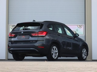 Thumbnail Mobil 3