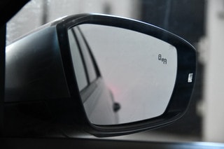 Thumbnail Mobil 9