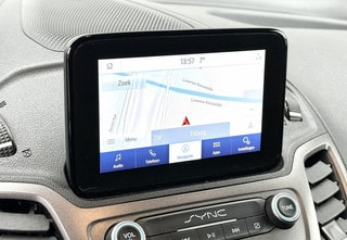 Thumbnail Mobil 4
