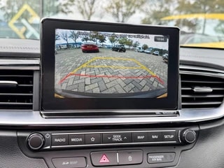 Thumbnail Mobil 10