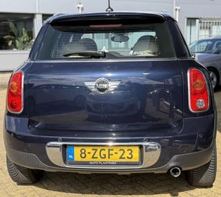 Thumbnail Mobil 6