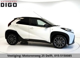 Thumbnail Mobil 9