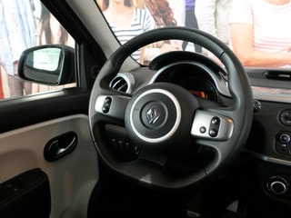 Thumbnail Mobil 10